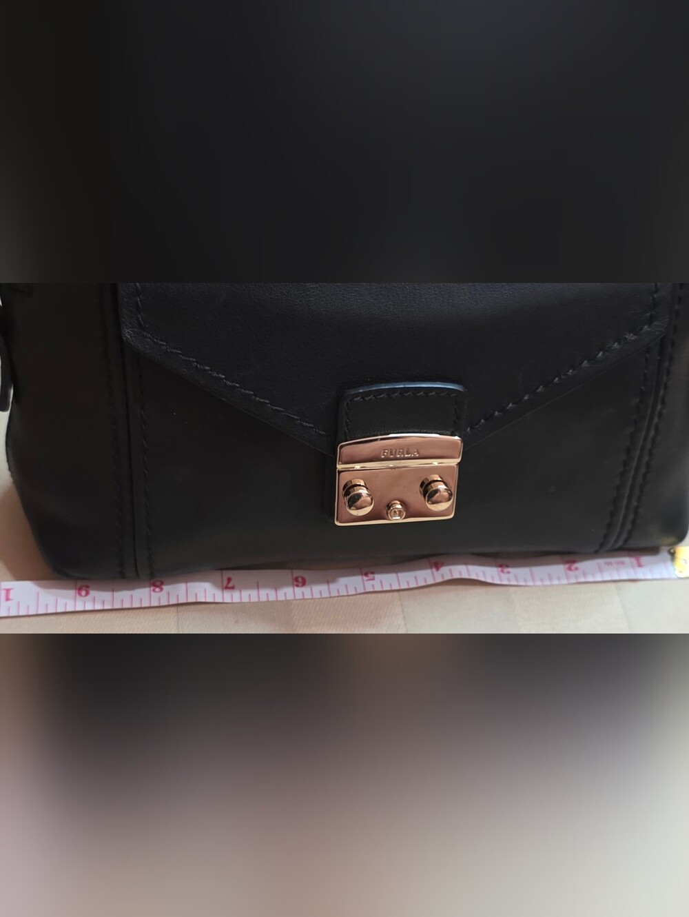 GENUINE FURLA BLACK LEATHER CROSS BODY SATCHEL PURSE LIKE NEW CONDITION - Picture 3 of 11